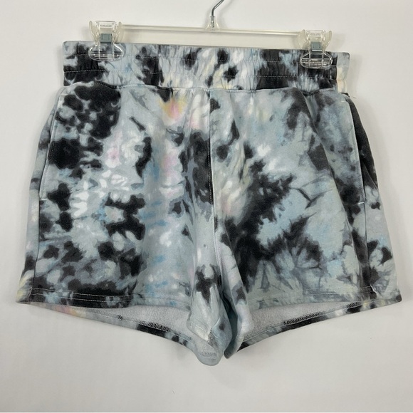 Hollister Ultra High Rise Tie Dye Sweat Shorts Size Small - Picture 1 of 6